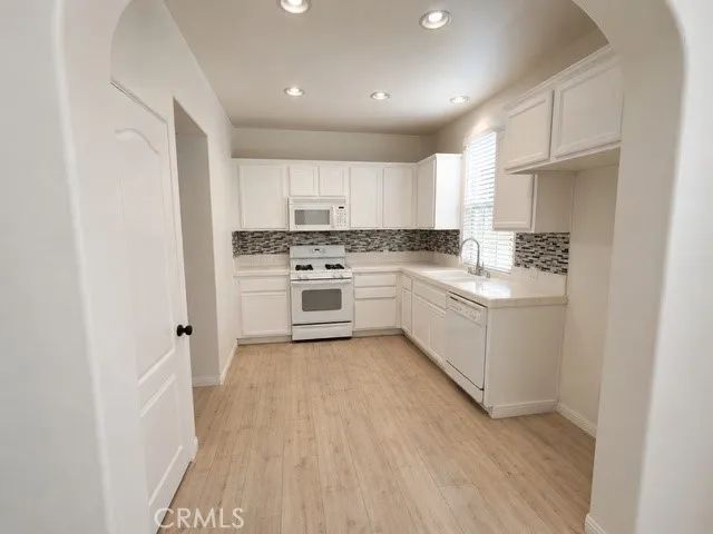 20028 Pienza, Porter Ranch, CA 91326