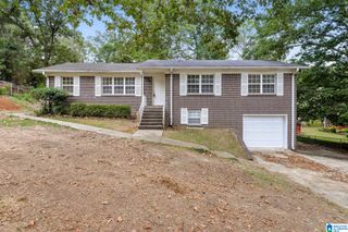2616 2ND PLACE NW, Center Point, AL 35215
