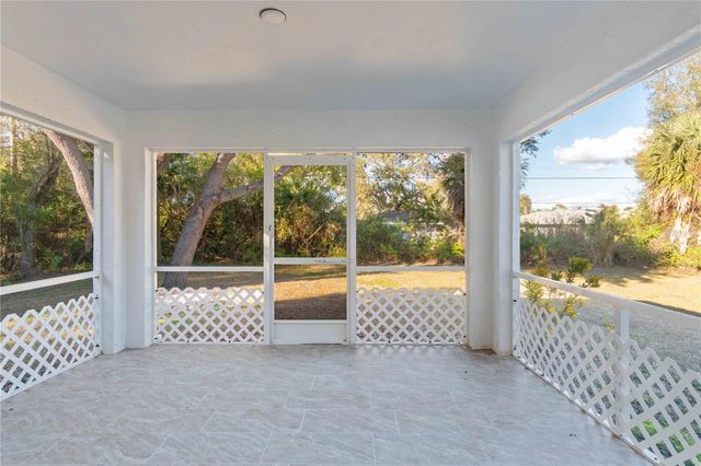 18522 ROBINSON AVENUE, Port Charlotte, FL 33948