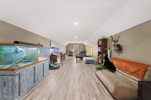 15120 State Route 83 Road, Grafton, OH 44044