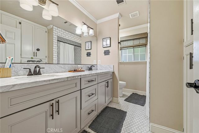 2501 Lecco Way, Merced, CA 95340