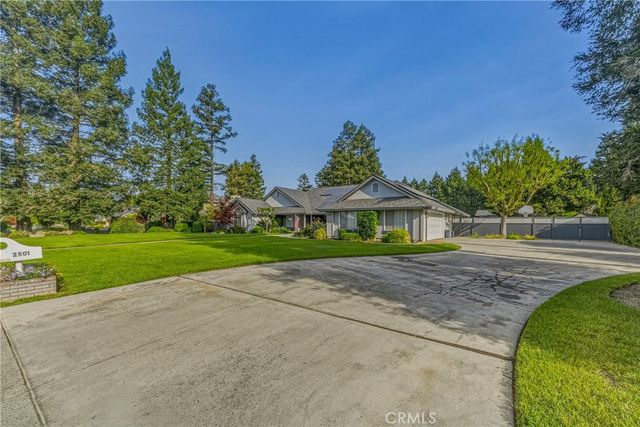 2501 Lecco Way, Merced, CA 95340