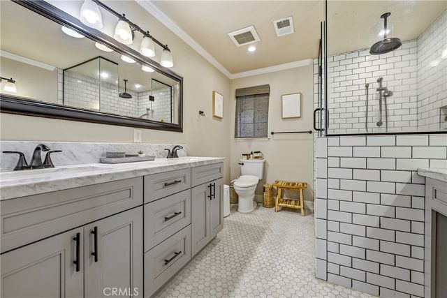 2501 Lecco Way, Merced, CA 95340