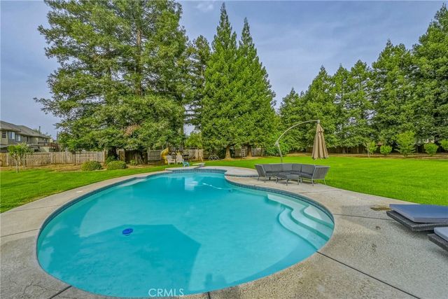 2501 Lecco Way, Merced, CA 95340