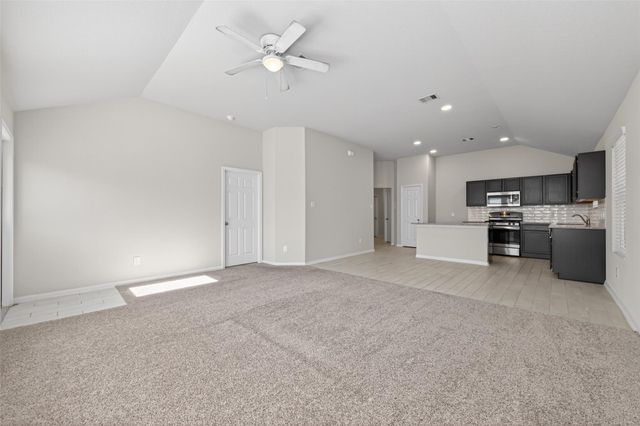 2122 Artic Loon Drive, Conroe, TX 77385