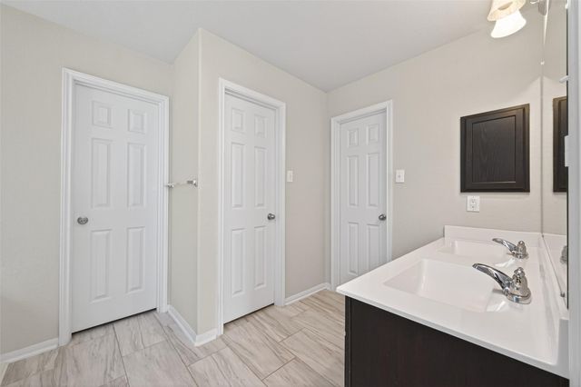 2122 Artic Loon Drive, Conroe, TX 77385