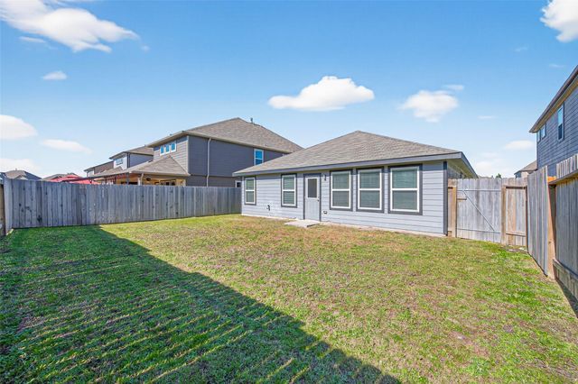 2122 Artic Loon Drive, Conroe, TX 77385