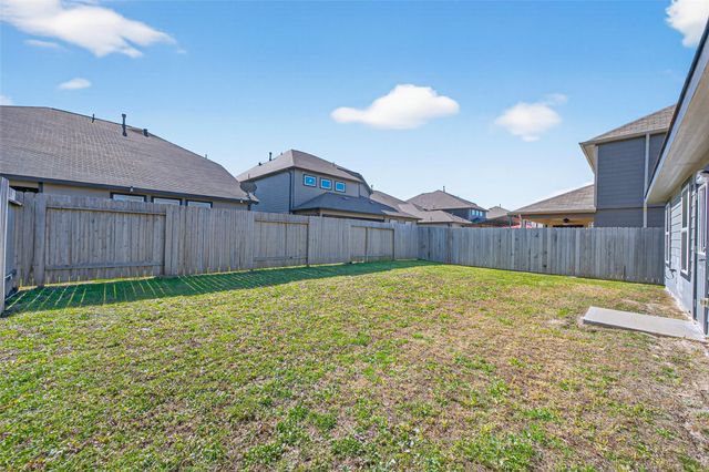 2122 Artic Loon Drive, Conroe, TX 77385