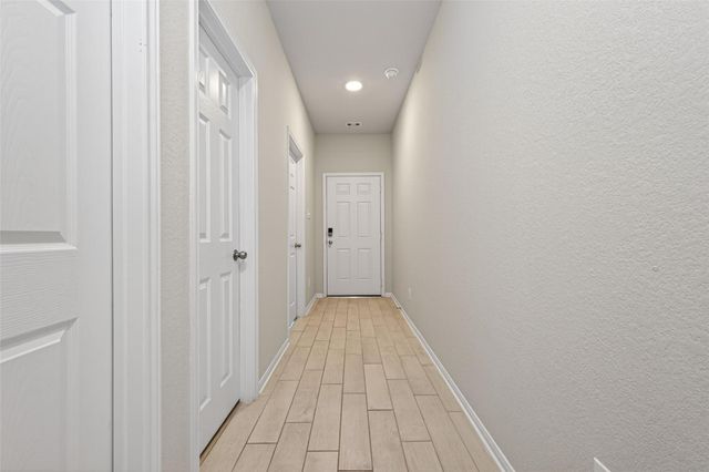 2122 Artic Loon Drive, Conroe, TX 77385