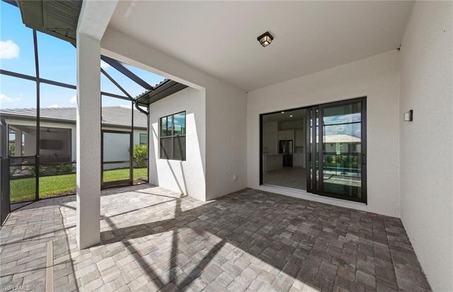 2107 Freemont WAY, Naples, FL 34120