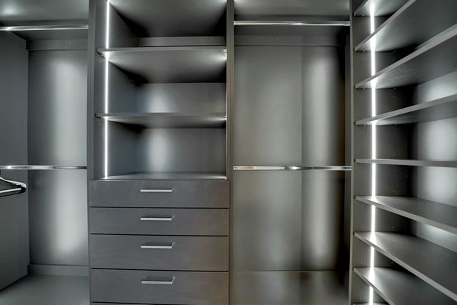 671 NE 191st Terrace, Miami, FL 33179