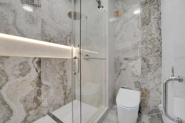 671 NE 191st Terrace, Miami, FL 33179