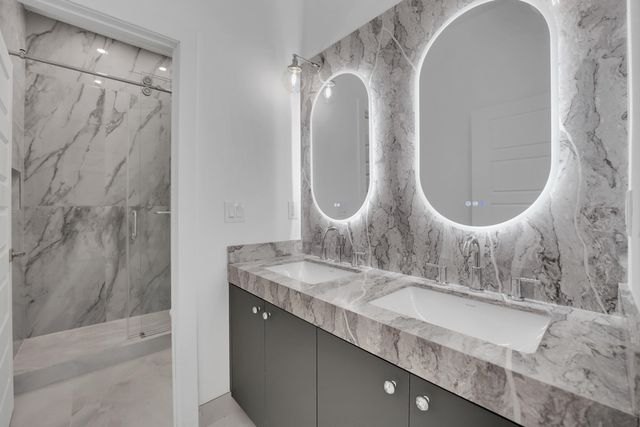 671 NE 191st Terrace, Miami, FL 33179