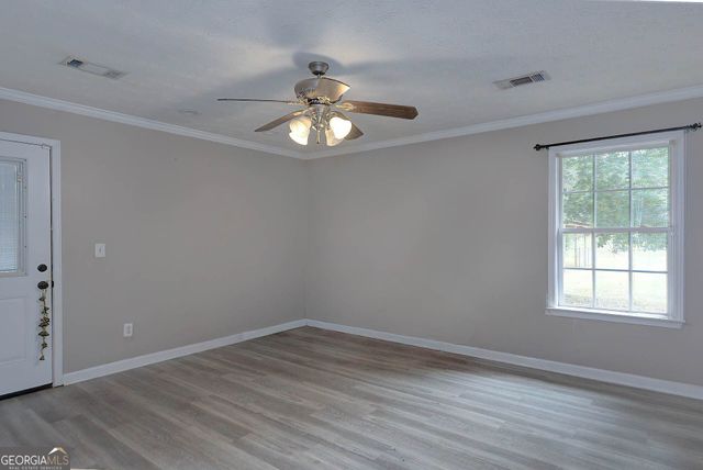 1024 Lee Road 175, Salem, AL 36874