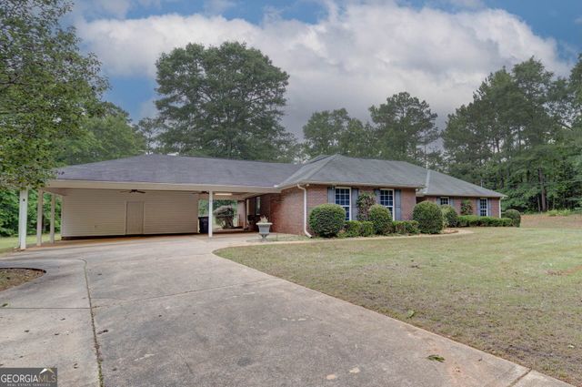 1024 Lee Road 175, Salem, AL 36874