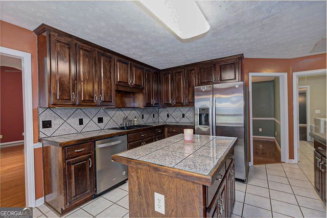 1024 Lee Road 175, Salem, AL 36874