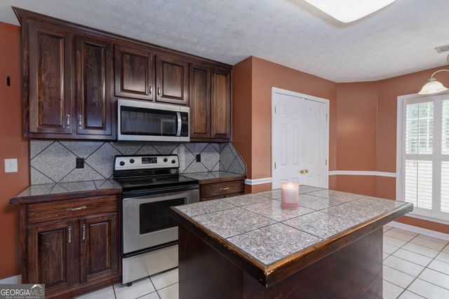 1024 Lee Road 175, Salem, AL 36874