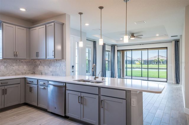 10449 MORNING MIST LANE, Sarasota, FL 34241