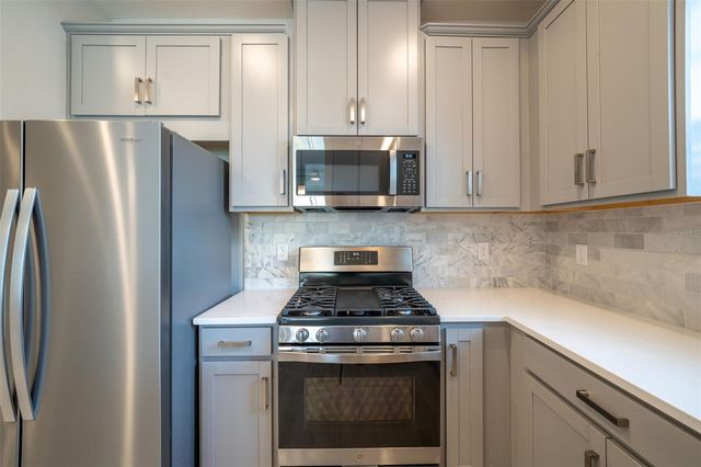 10449 MORNING MIST LANE, Sarasota, FL 34241