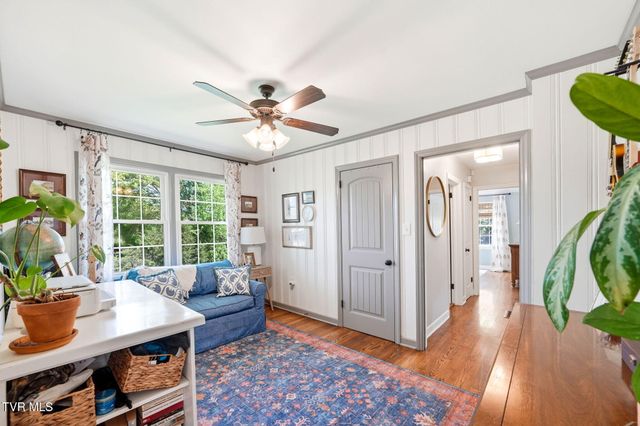 1308 Oxford Place, Johnson City, TN 37601