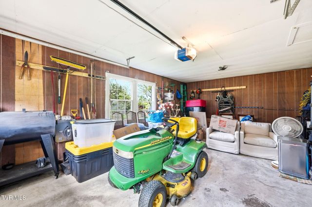 1308 Oxford Place, Johnson City, TN 37601