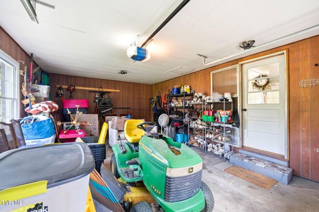 1308 Oxford Place, Johnson City, TN 37601