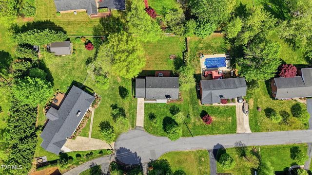 1308 Oxford Place, Johnson City, TN 37601