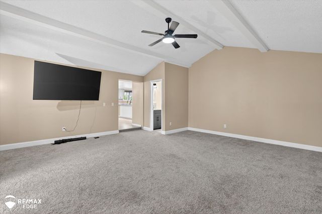 6120 Surrey Lane, Burton, MI 48519
