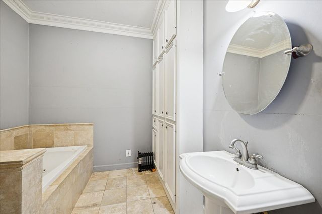 1450 Mesquite Street, Houston, TX 77093