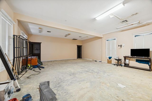 1450 Mesquite Street, Houston, TX 77093