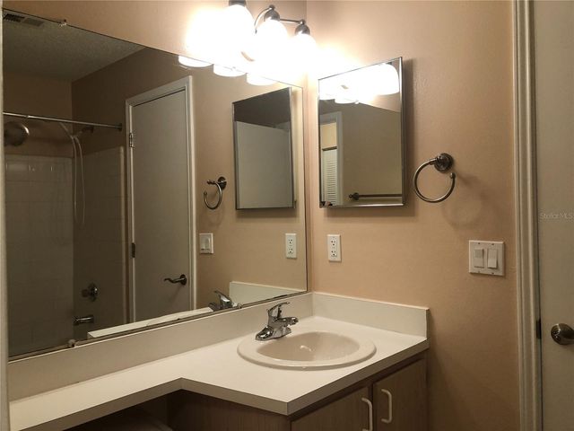717 SECRET HARBOR LANE 313, Lake Mary, FL 32746