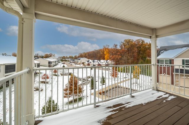 2084 Divot Drive, Burlington, KY 41005