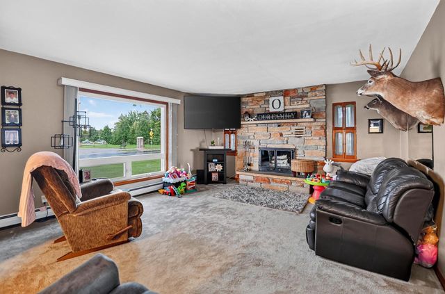 4347 Windsor Road, Windsor, WI 53598