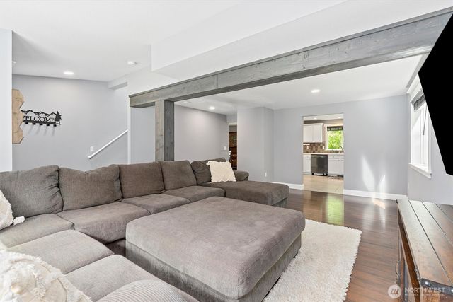 18805 86th Drive NW, Stanwood, WA 98292