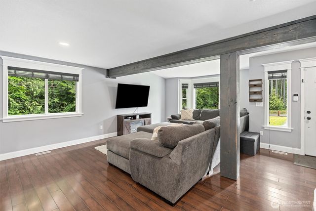 18805 86th Drive NW, Stanwood, WA 98292