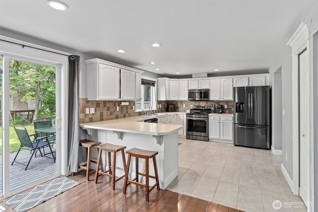 18805 86th Drive NW, Stanwood, WA 98292