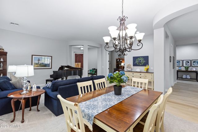 30 W TONTO Drive, Chandler, AZ 85248