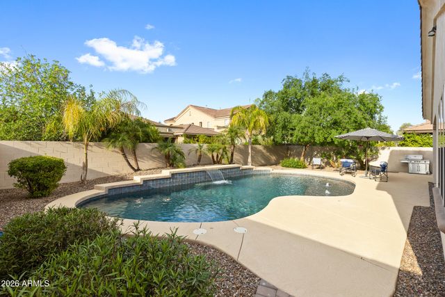 30 W TONTO Drive, Chandler, AZ 85248