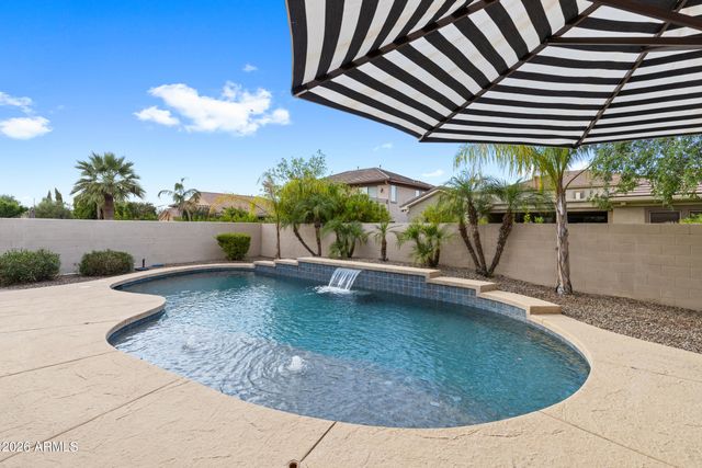 30 W TONTO Drive, Chandler, AZ 85248
