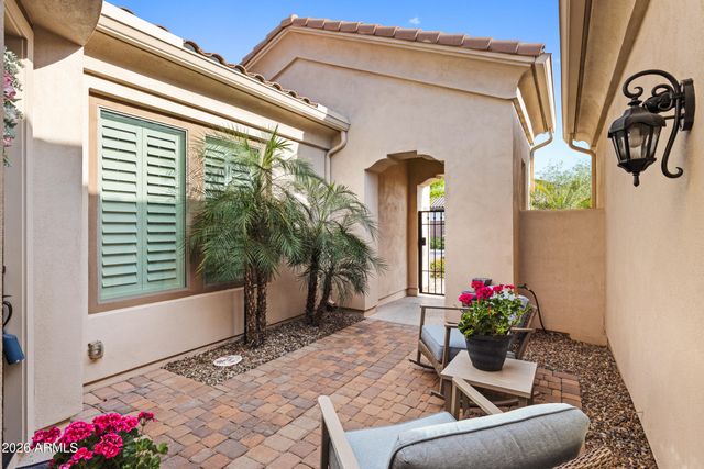 30 W TONTO Drive, Chandler, AZ 85248