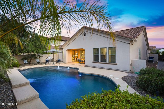 30 W TONTO Drive, Chandler, AZ 85248