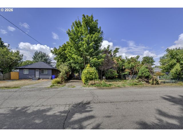 1205 Se 151ST Ave, Portland, OR 97233