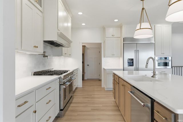 11256 Kola Crossover, Fort Wayne, IN 46814