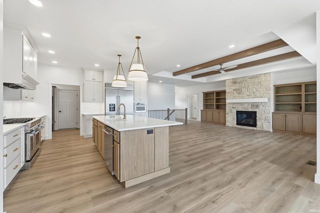 11256 Kola Crossover, Fort Wayne, IN 46814