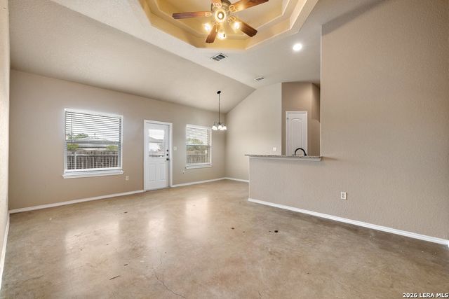 216 STONE GATE DR, New Braunfels, TX 78130