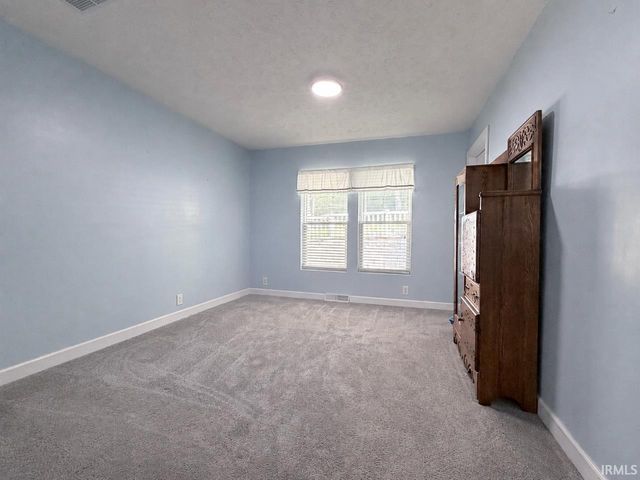 155 W Smithville Road, Bloomington, IN 47403