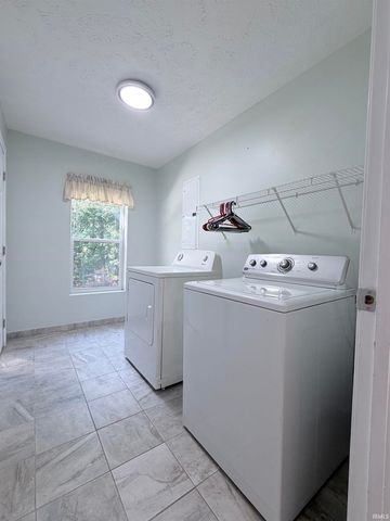 155 W Smithville Road, Bloomington, IN 47403
