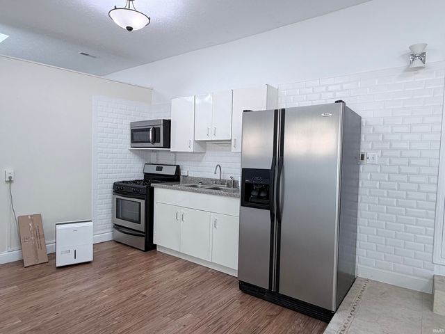 155 W Smithville Road, Bloomington, IN 47403