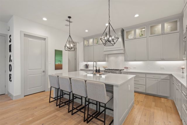 2807 Wingate Street, Fort Worth, TX 76107