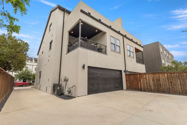 2807 Wingate Street, Fort Worth, TX 76107